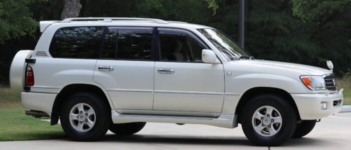 Land cruiser V8 Tanzania Land cruiser V8 Tanzania